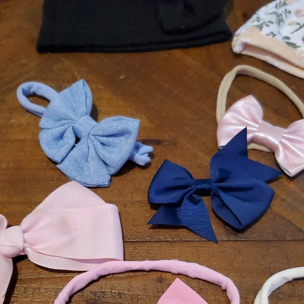 🐻 Charming Kids Bow and Hat Set